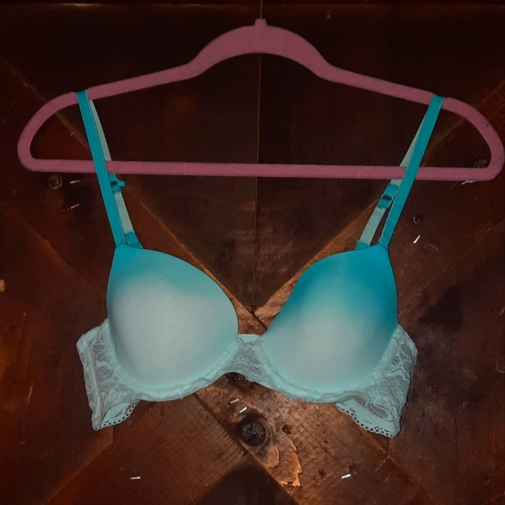 Boundaries Lace Wire Bra 💙